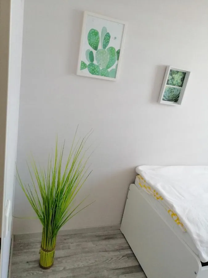 Apartament Dino Apartment Vienna 0*,  Austria